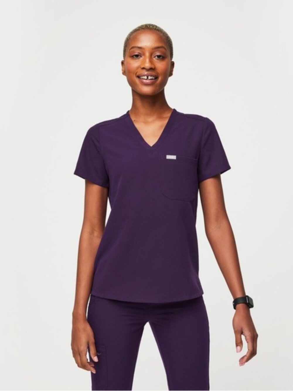 NWT Figs Catarina One-Pocket Scrub Top in Purple Jam, Size Small
